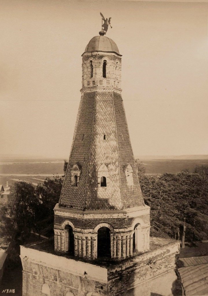 Башня Дуло-Симонова Успенского мужского монастыря