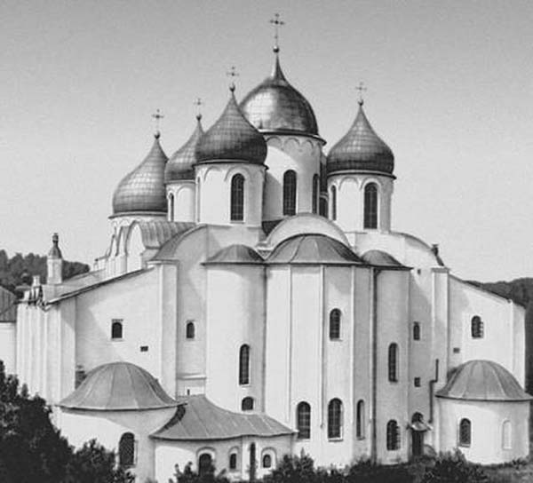 Как жил Великий Новгород до прихода москвичей?