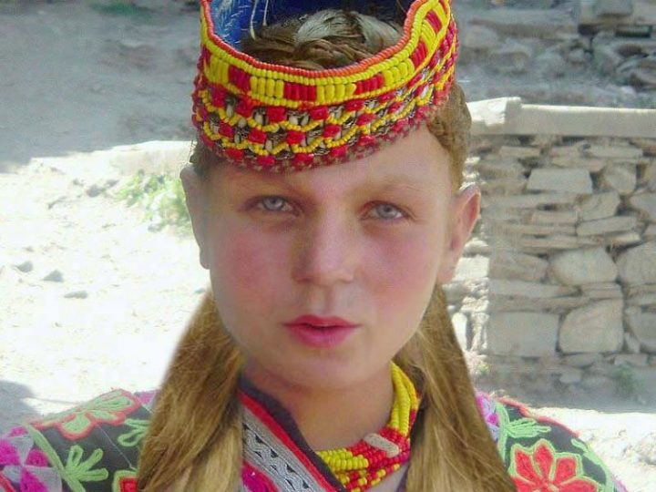 Калаши: откуда люди со славянской внешностью появились в Пакистане
