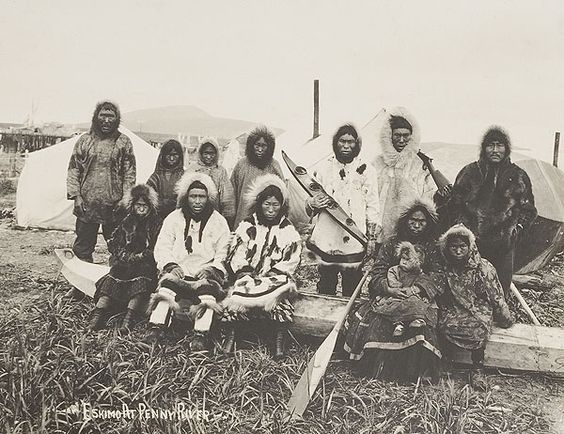 Натазник,атук и торбаза: какую одежду носят эскимосы