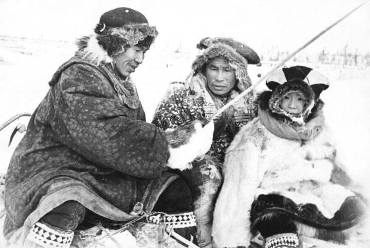 Почему коряки и эскимосы предлагают своих жен чужим мужчинам