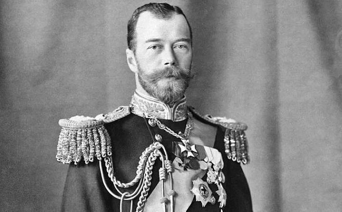 Какие вопросы вызывает полный титул Николая II