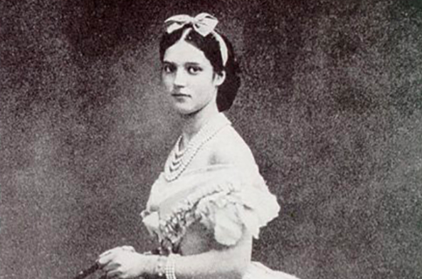 Императрица Мария Федоровна: кто спас мать Николая II во время революции