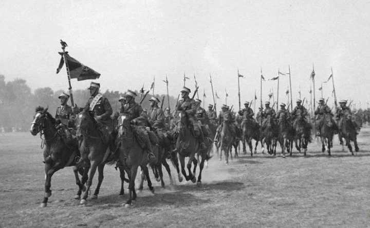 Польские уланы: как монголо-татары создали национальную кавалерию Польши