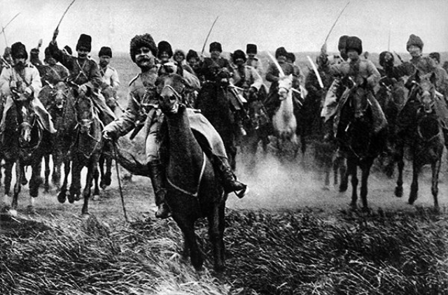 Егорлыкское рубка: как была разгромлена казачья кавалерия Деникина