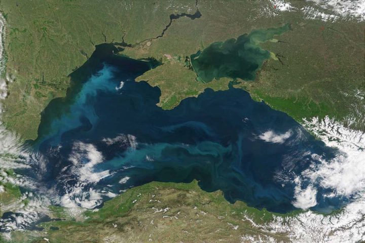 Черное море: какую опасность оно представляет