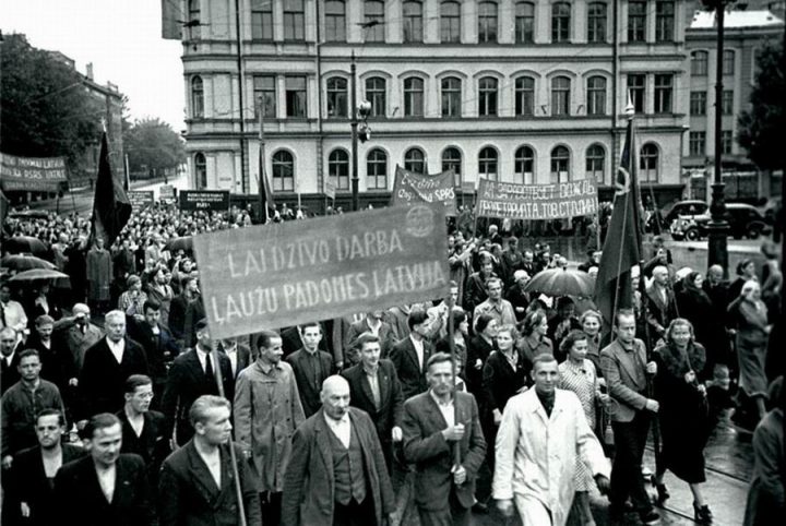 Почему в «оккупированной» Прибалтике зарплаты были выше, чем в СССР