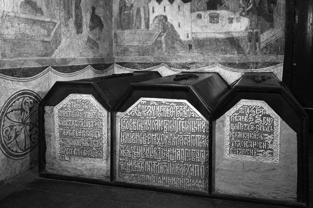 В каком соборе захоронены все русские цари. Тайна саркофага