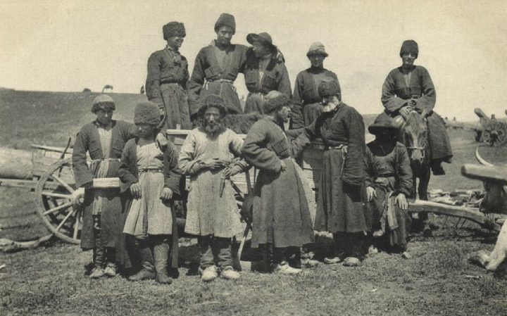 Какие старинные русские фамилии произошли от татарских князей