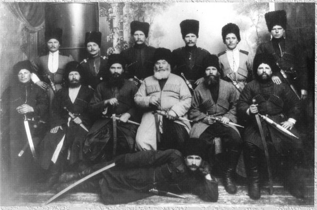 Почему казаки на Кавказе одевались как их противники