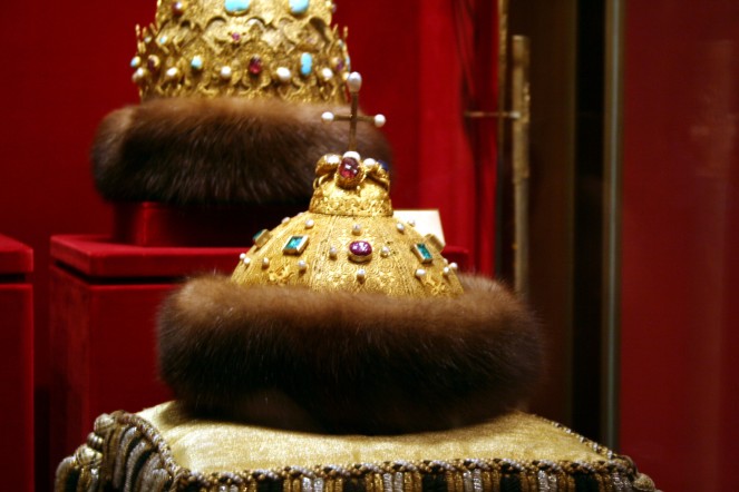 Какие «шапки» носили русские цари