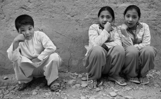 Самый странный обычай Афганистана: почему из девочек делают мальчиков