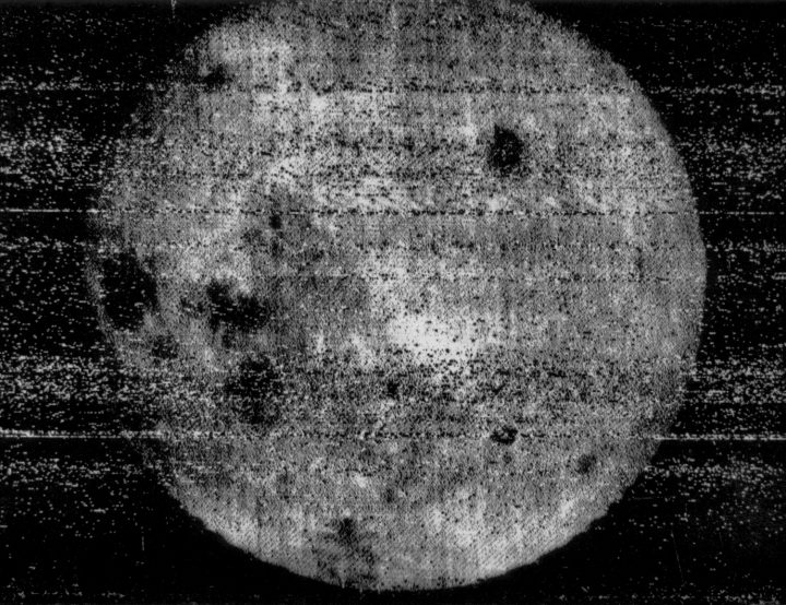 «США не заметили»: что советские учёные обнаружили на другой стороне Луны
