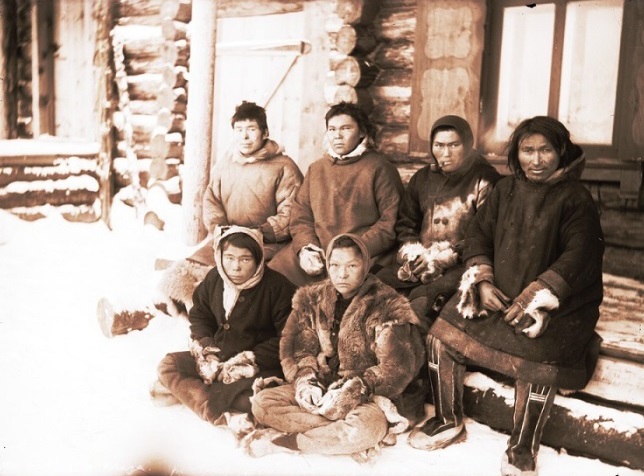 Ханты и манси: из-за какого ужасного обычая эти народы называли «уральскими индейцами»