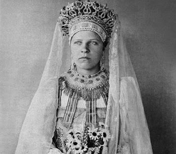 Невеста-вдова: в каком платье женщины в России вторично выходили замуж