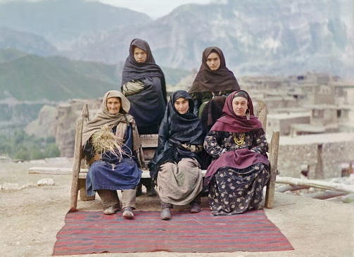 Как жилось незамужним женщинам на Кавказе