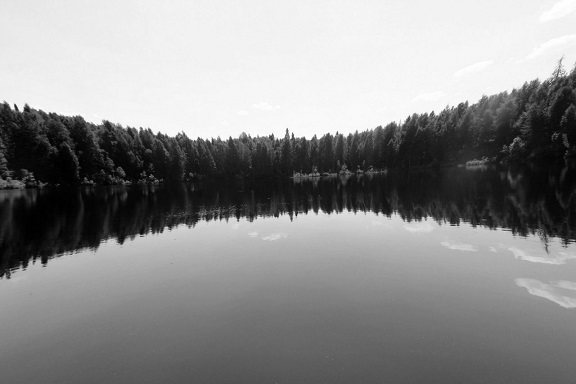 Озеро «Шайтан»: почему на Руси считали, что там живёт дьявол