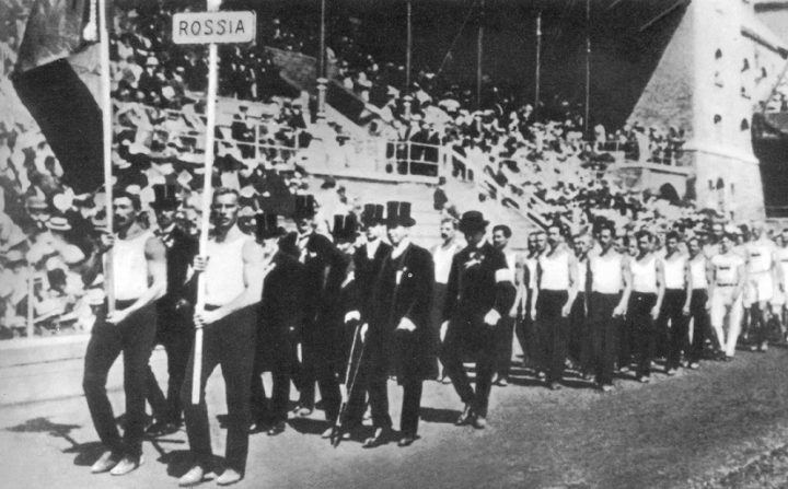 Отобрали форму и бросили флаг: как шведы унизили русскую команду на Олимпиаде 1912 года