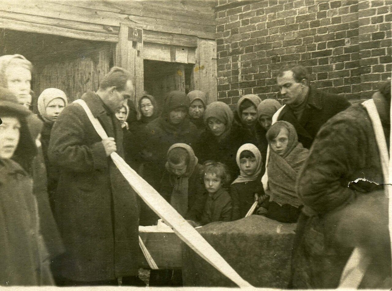 Фото с покойниками старинные