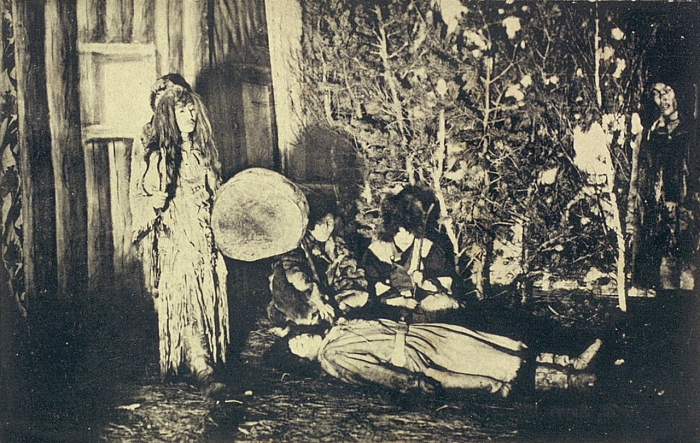 «Госпожа Широкий столб»: как русская баба стала страшным якутским божеством