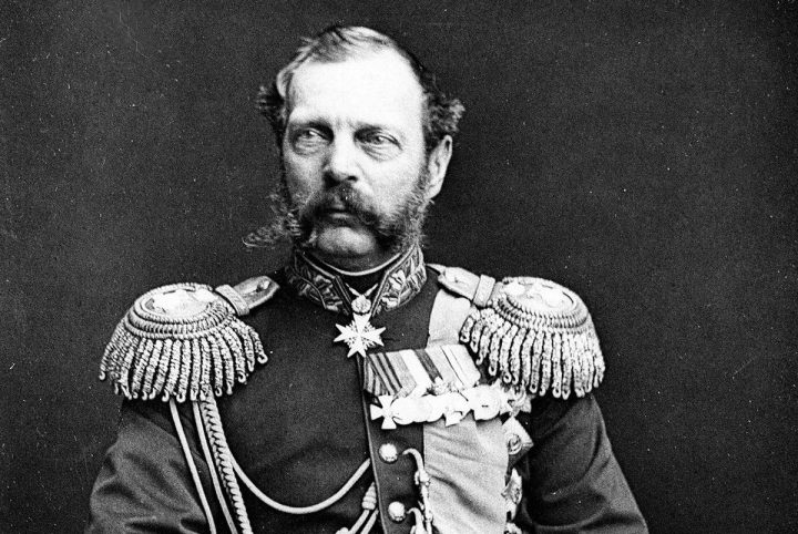 «Забирайте все!»: зачем Александр II отдал Курилы японцам в 1875 году