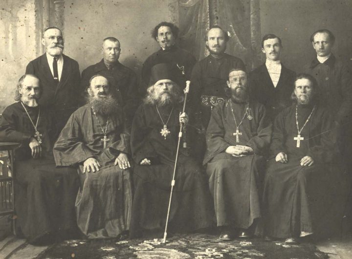 Христианские священники: почему православные – батюшки, а католики – папы