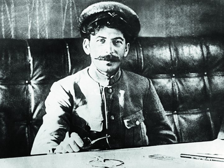 Любовницы Сталина: какая особенность в женщинах привлекала «вождя народов»