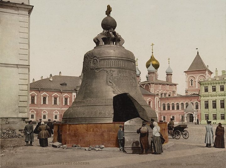 Царь-колокол и царь-пушка: зачем в России изготавливали предметы рекордных размеров