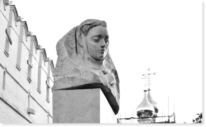 Новодевичье кладбище: почему оно находится в списке Всемирного наследия ЮНЕСКО