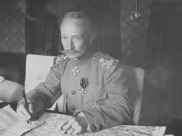 «Сон верховного меня не касается»: за что генерал Брусилов не любил Николая II