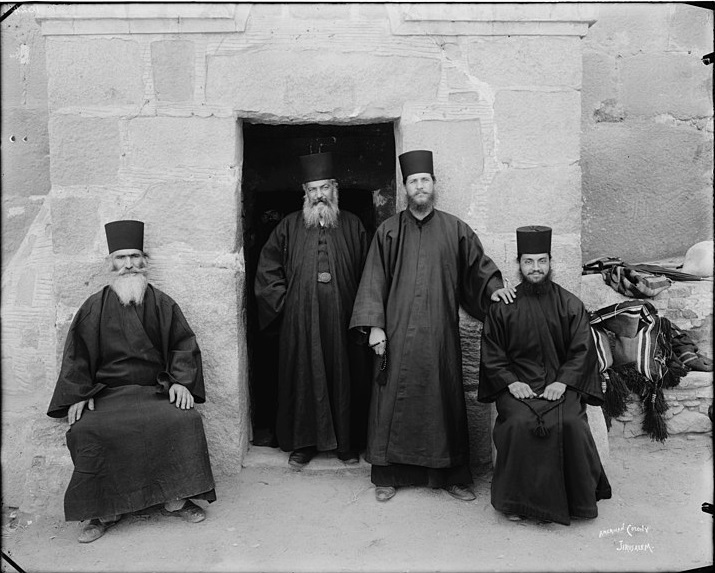 В каких православных церквях запрещено причащаться прихожанам РПЦ