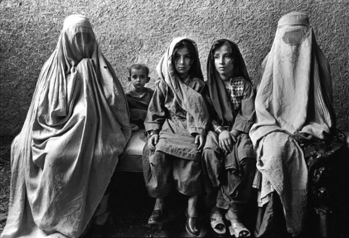 Самые несчастные женщины в мире: как живут афганки