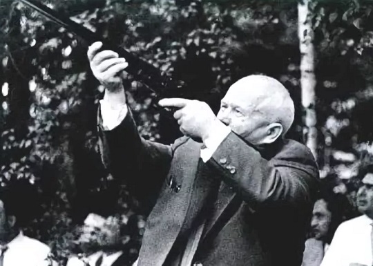 Талисман Первого секретаря: почему Никита Хрущев всегда носил с собой пулю
