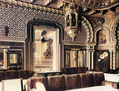Крупнейший золотой клад в Москве: какие сокровища не могут найти уже 100 лет