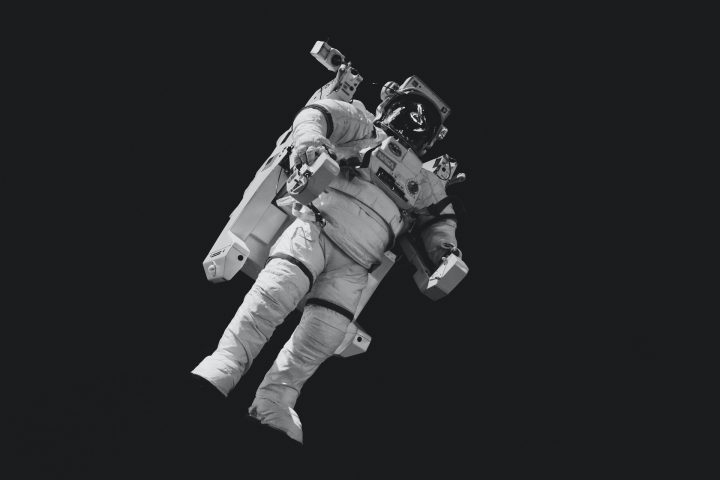 В какие приметы верят космонавты