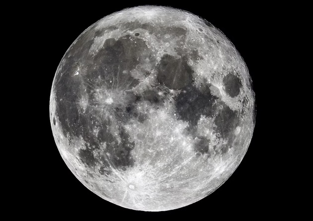 Луна: тайна происхождения единственного спутника Земли