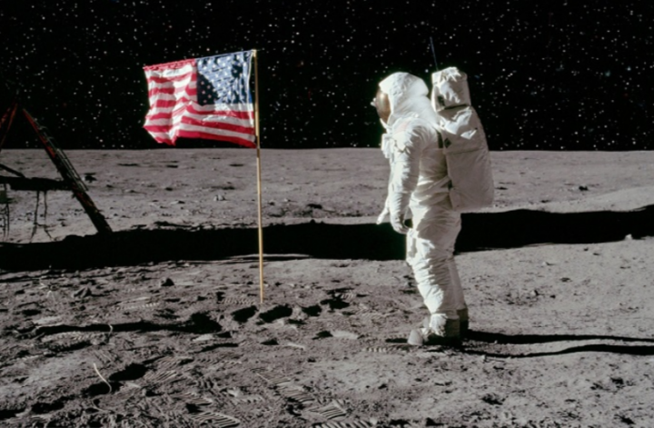 Высадка американцев на Луну: какие есть сомнения