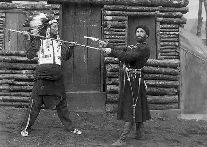 Чем и за что русские награждали индейцев