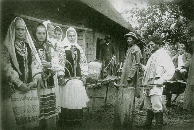 Эпидемия безбрачия в русской деревне: почему крестьянки отказывались выходить замуж