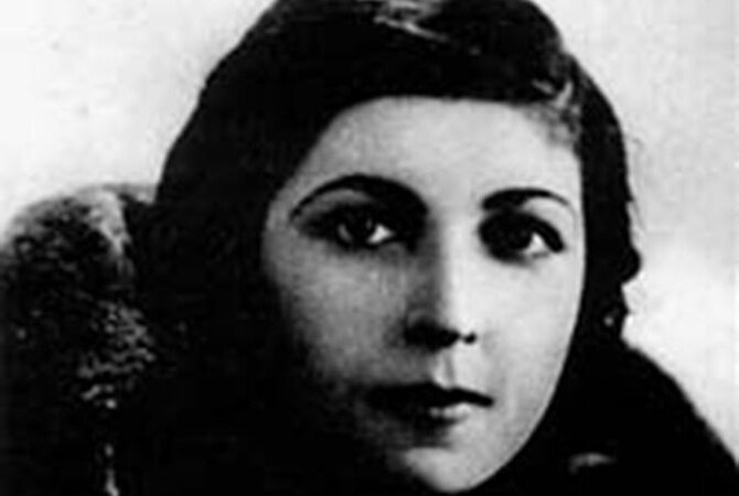 Галина Серебрякова: почему при виде жены наркома финансов люди падали в обморок