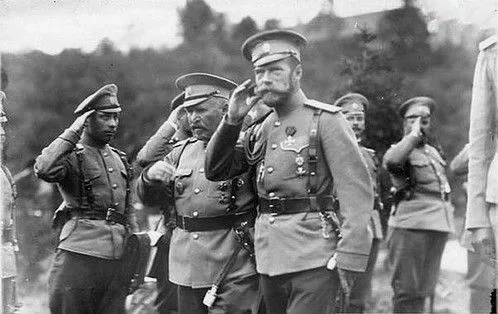 «Честь имею»: когда на самом деле нужно говорить эту фразу