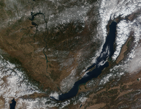 Байкал: из-за чего озеро может провалиться под землю