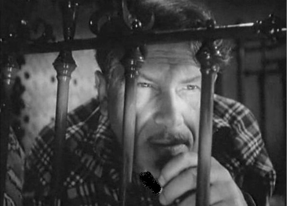 За что воры в законе хотели убить Марка Бернеса