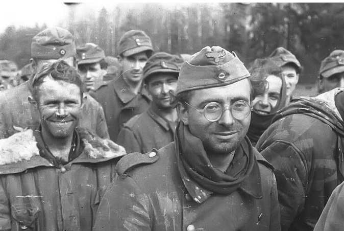 Романы советских женщин с пленными немцами: какие были нюансы