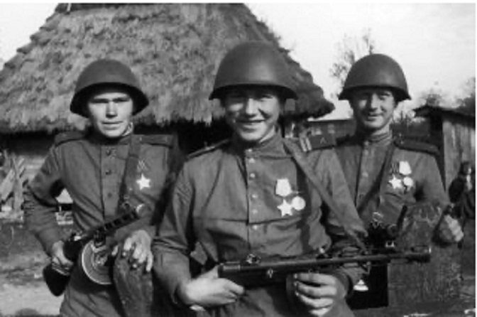 Какие зарплаты были у солдат во время Второй мировой