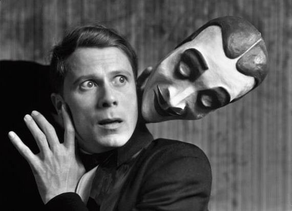 Почему «белая горячка» именно белая