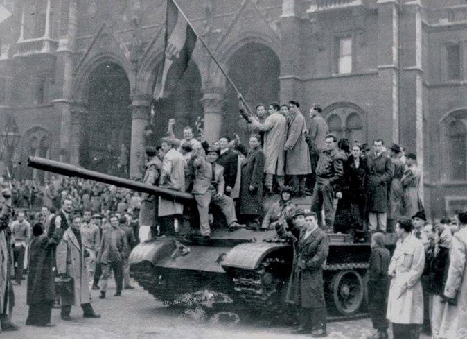 Венгерское восстание 1956 года: сколько советских солдат погибло