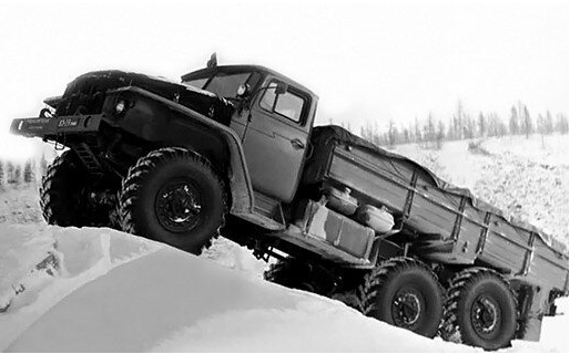 Зачем водители в СССР поджигали покрышки автомобилей перед поездкой