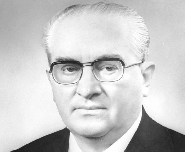 Похороны Андропова: что на них было странного