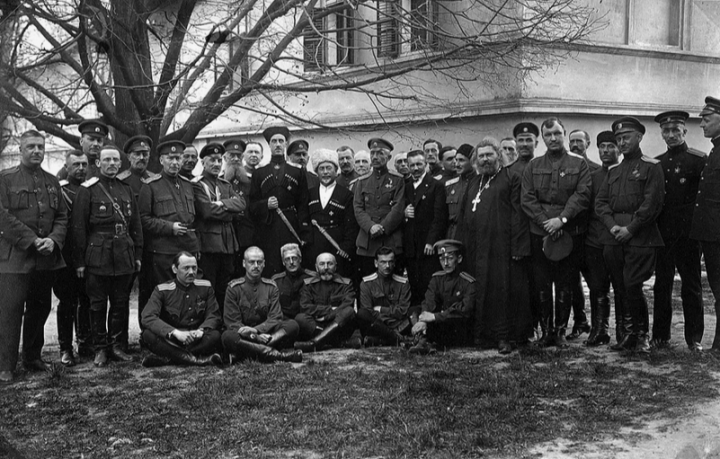 Кто из офицеров-белогвардейцев дожил до распада СССР